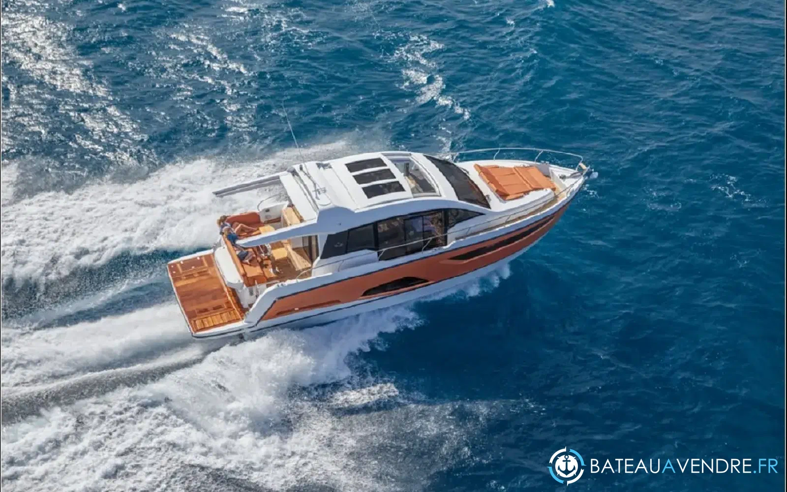 slider 2 Sealine C430