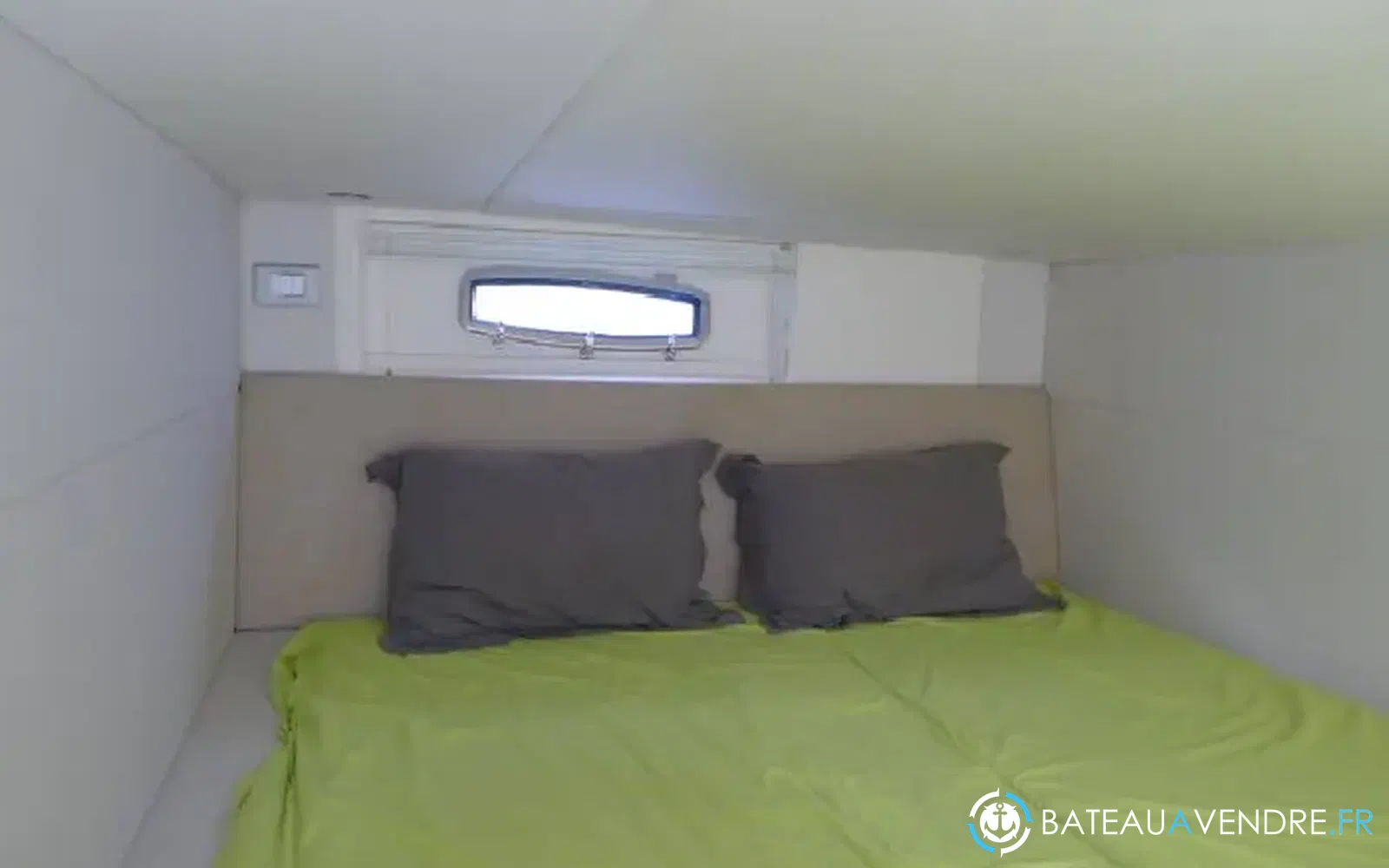 slider 23 Sealine SC 38
