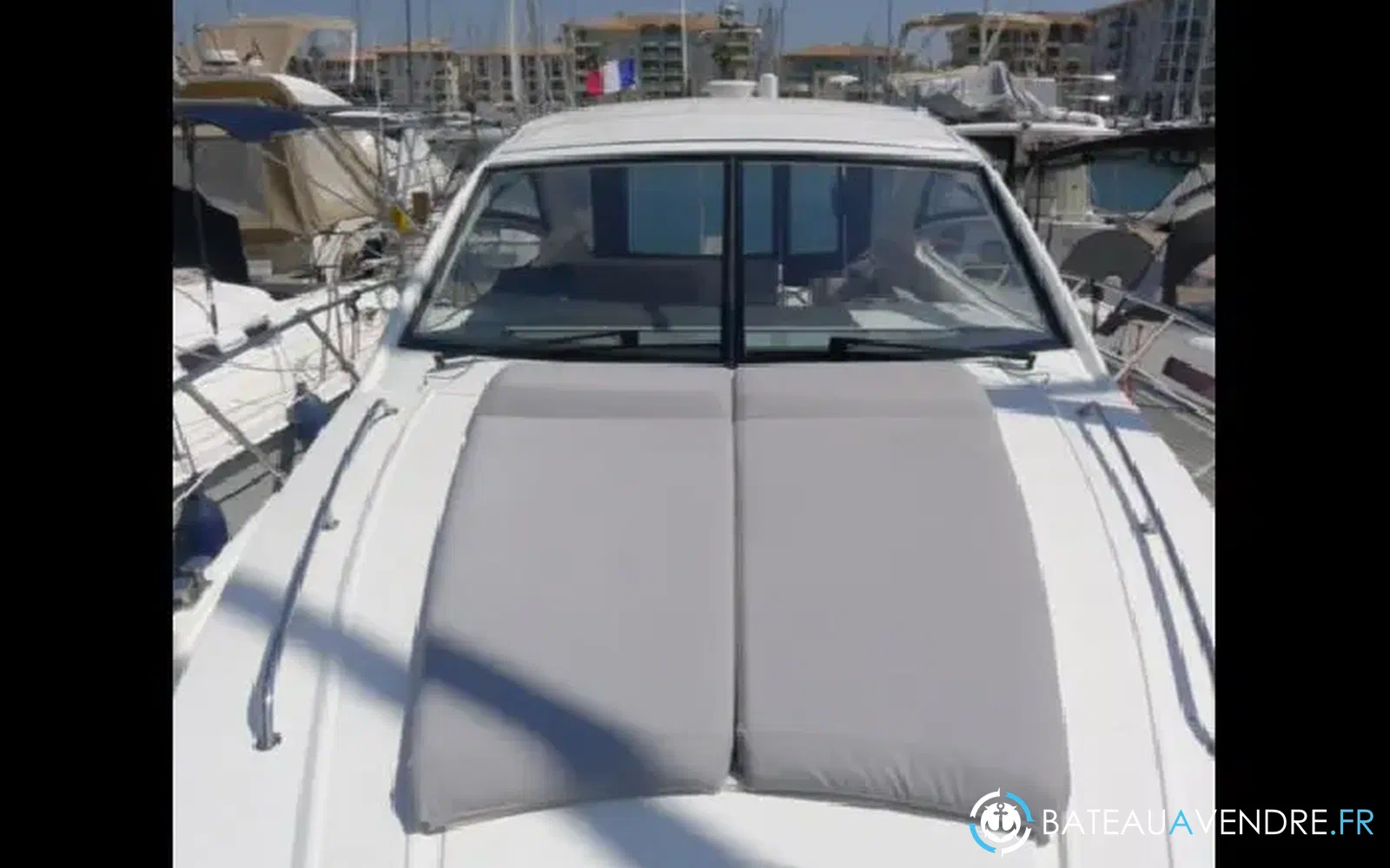 slider 4 Sealine SC 38