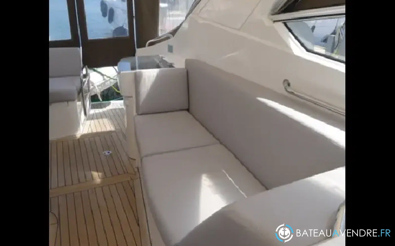 slider 7 Sealine SC 38