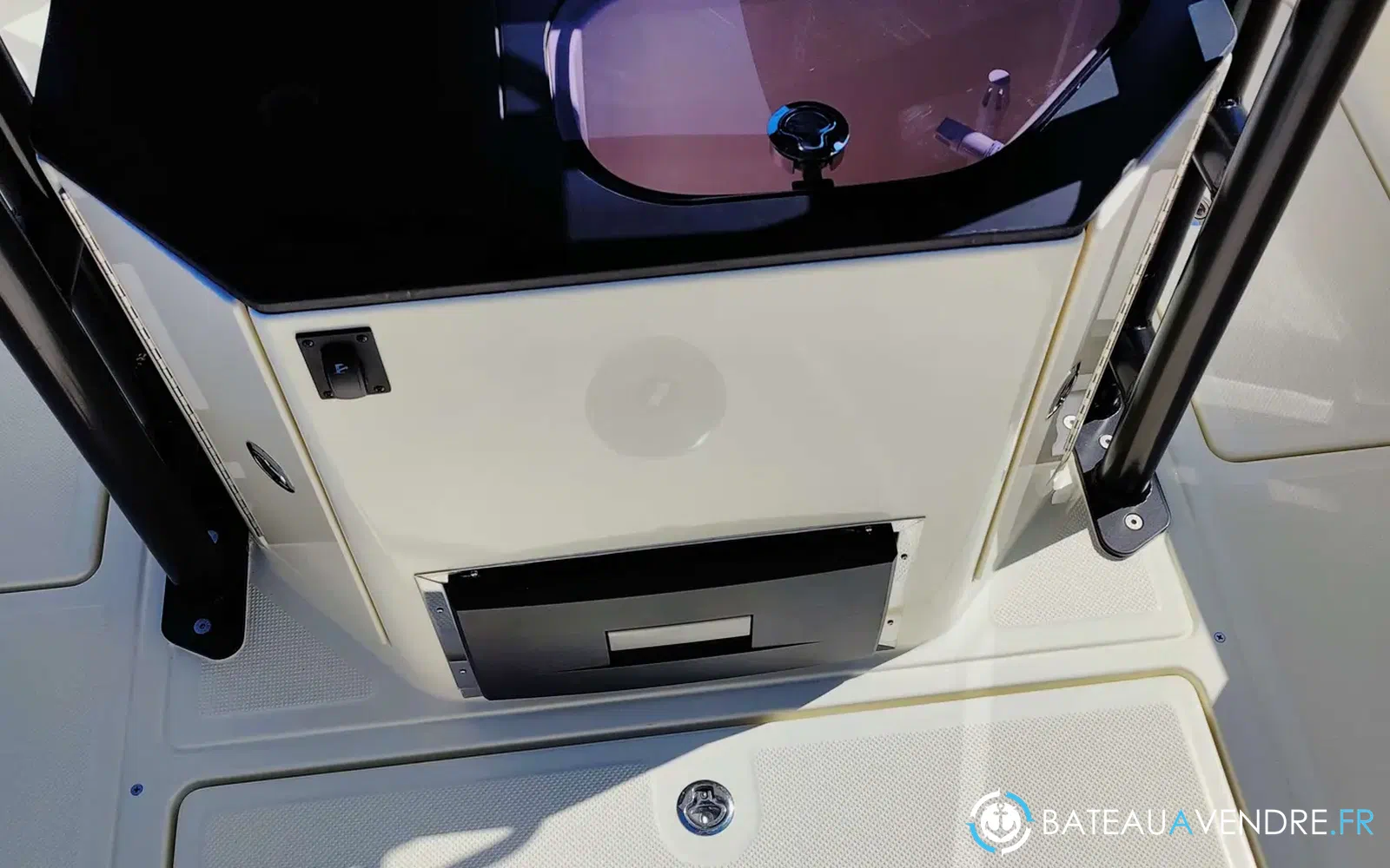slider 6 Quicksilver 805 Open