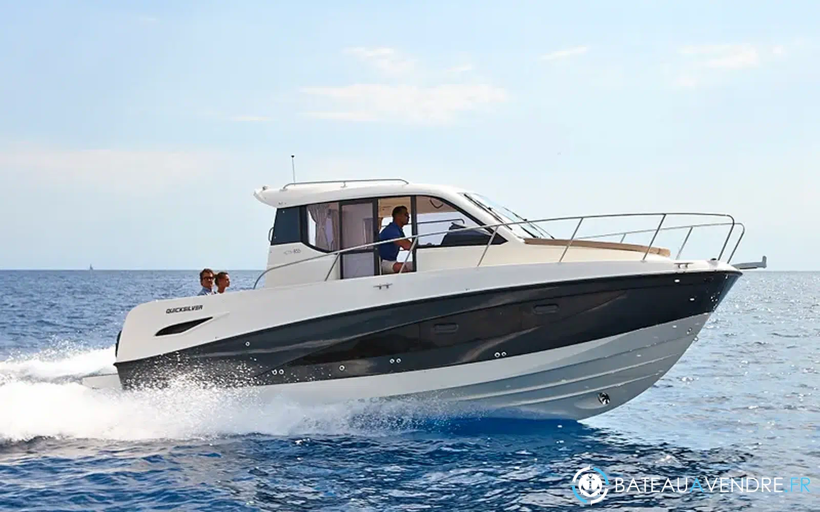 slider 7 Quicksilver Activ 905 Weekend