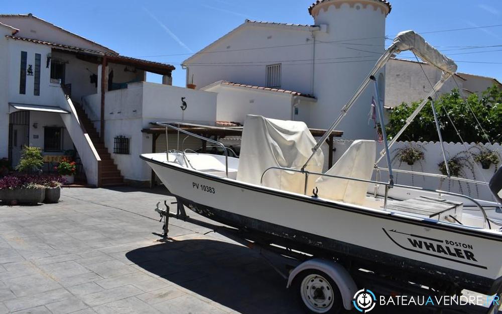 Boston Whaler 17 Montauk exterieur photo 2