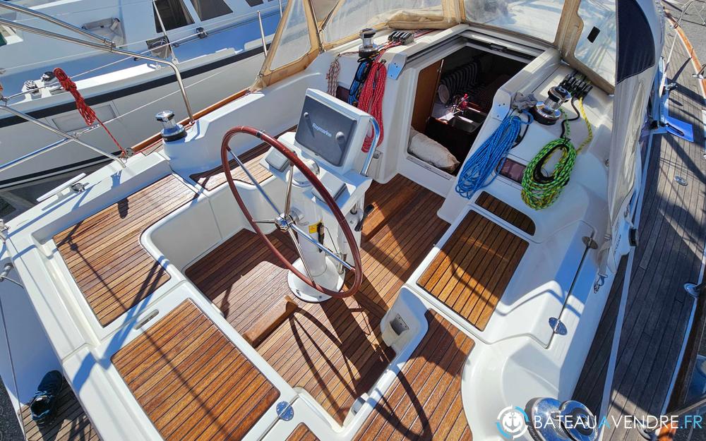 Beneteau Oceanis 34 photo 4