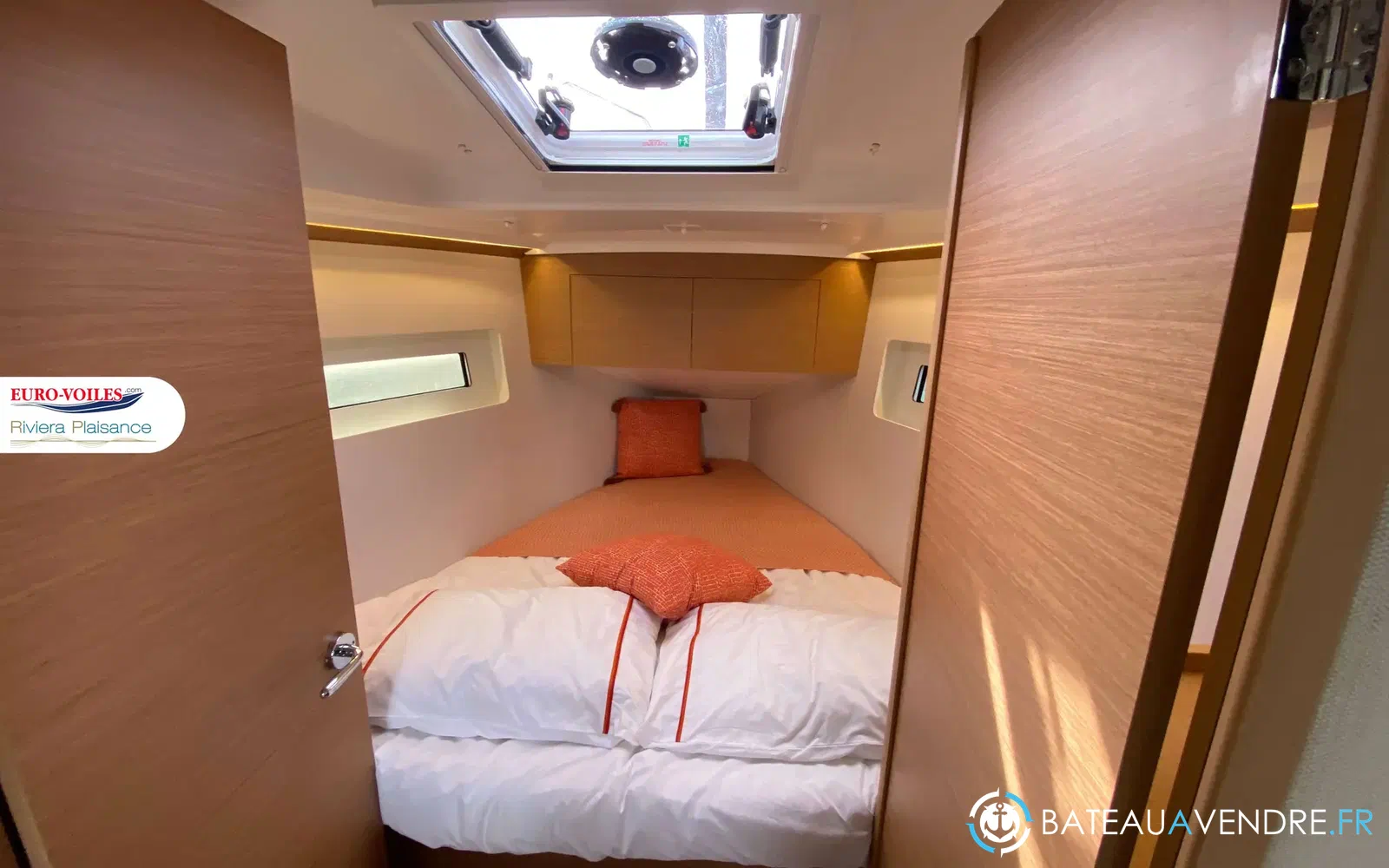 slider 10 Jeanneau sun odyssey 350