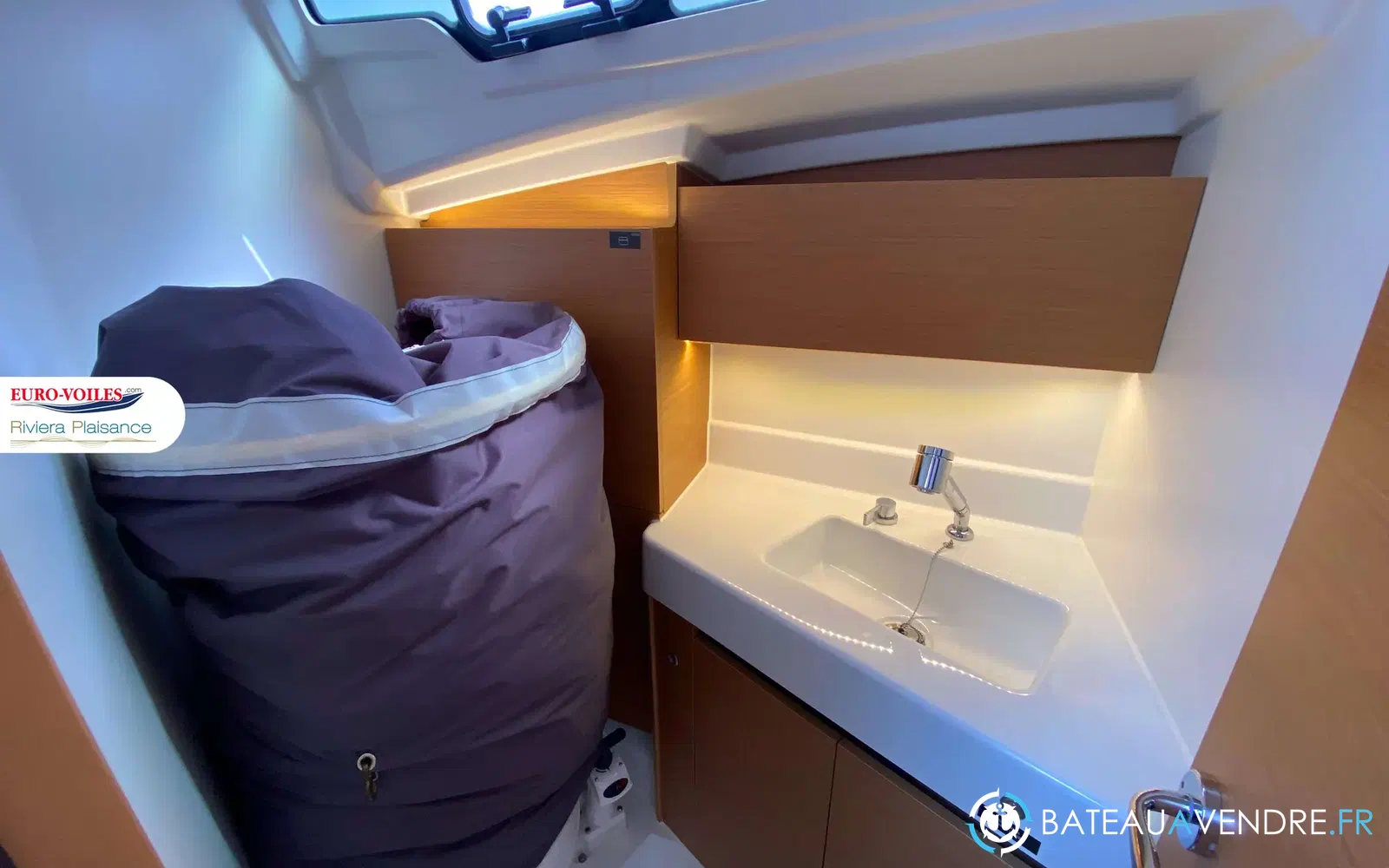 slider 12 Jeanneau sun odyssey 350
