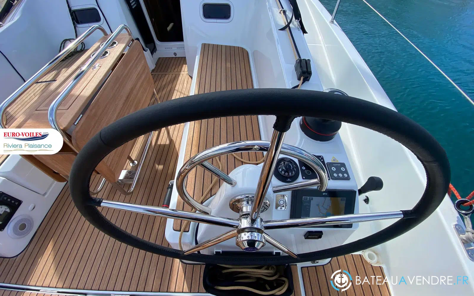 slider 18 Jeanneau sun odyssey 350