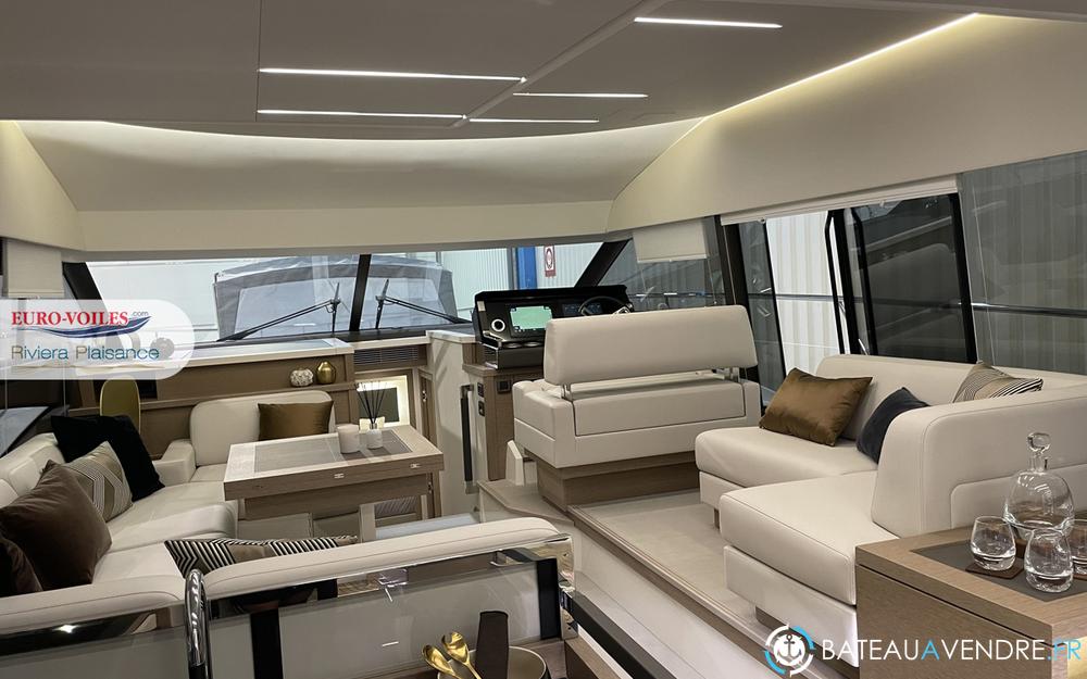 Prestige Yachts Prestige 520 Fly photo 5