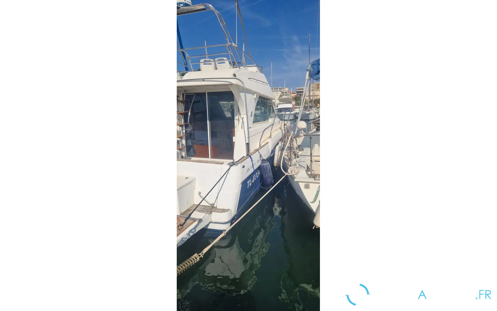 slider 3 Beneteau Antares 980 Fly