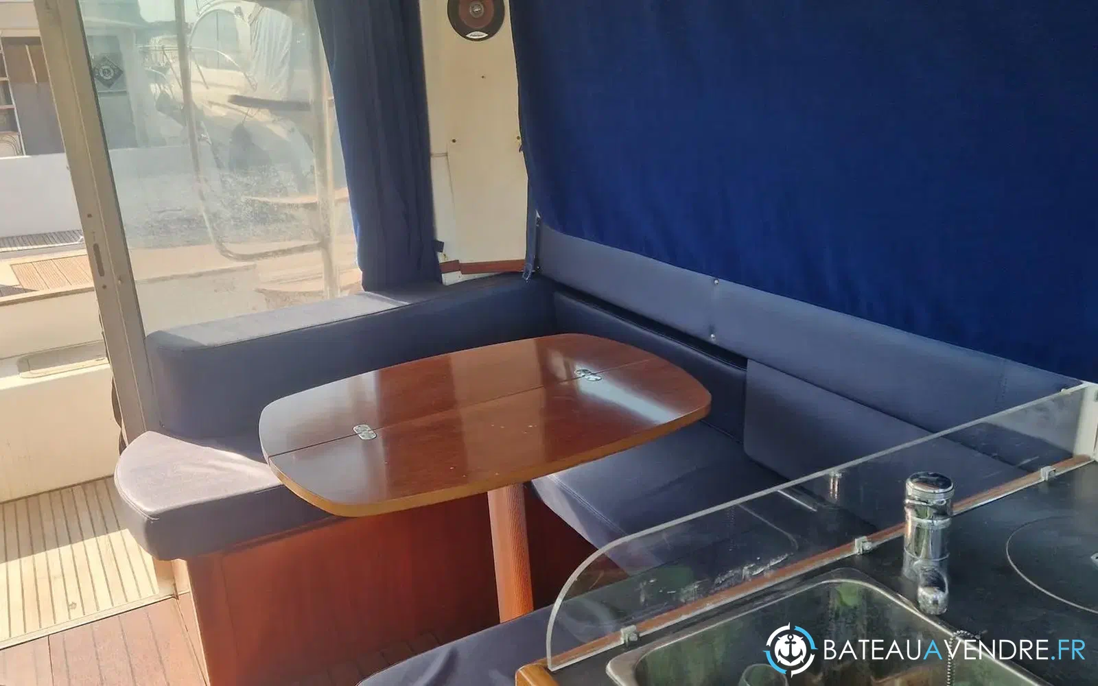 slider 6 Beneteau Antares 980 Fly