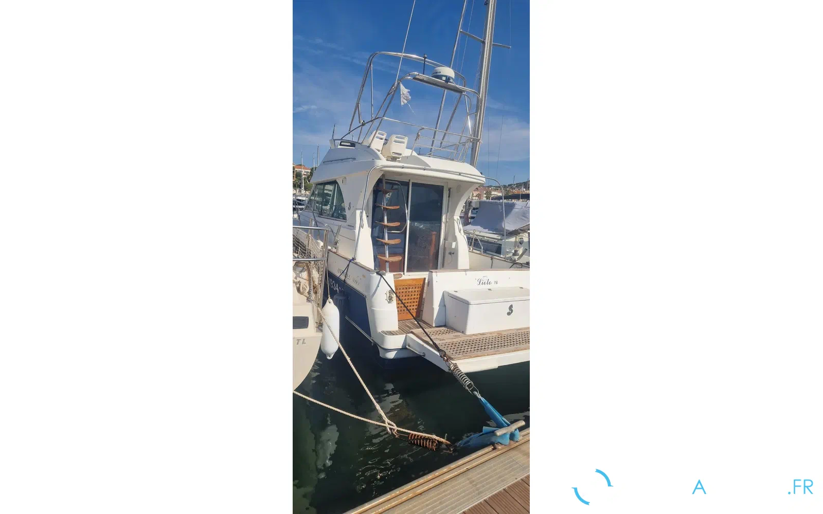slider 2 Beneteau Antares 980 Fly