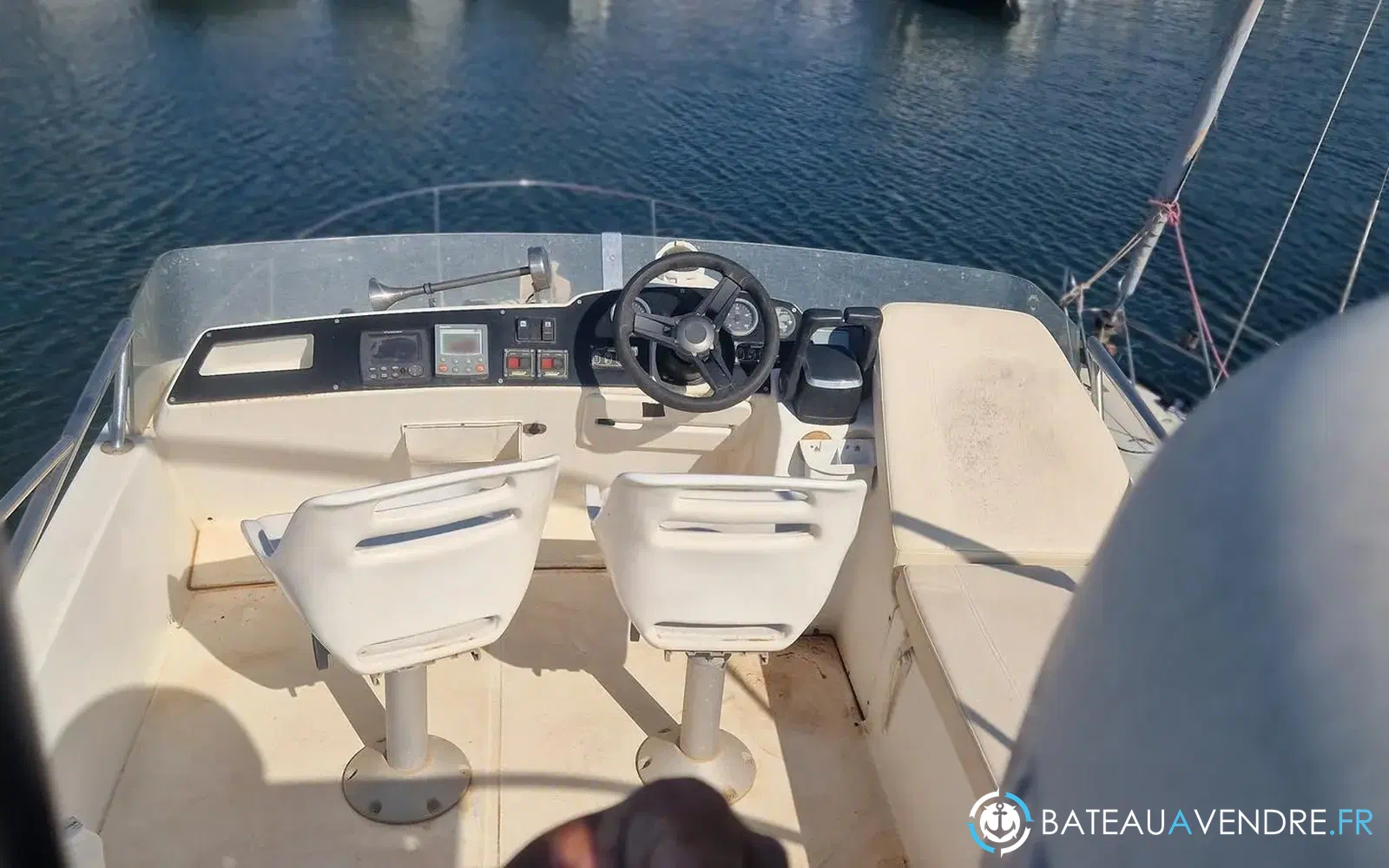 slider 8 Beneteau Antares 980 Fly