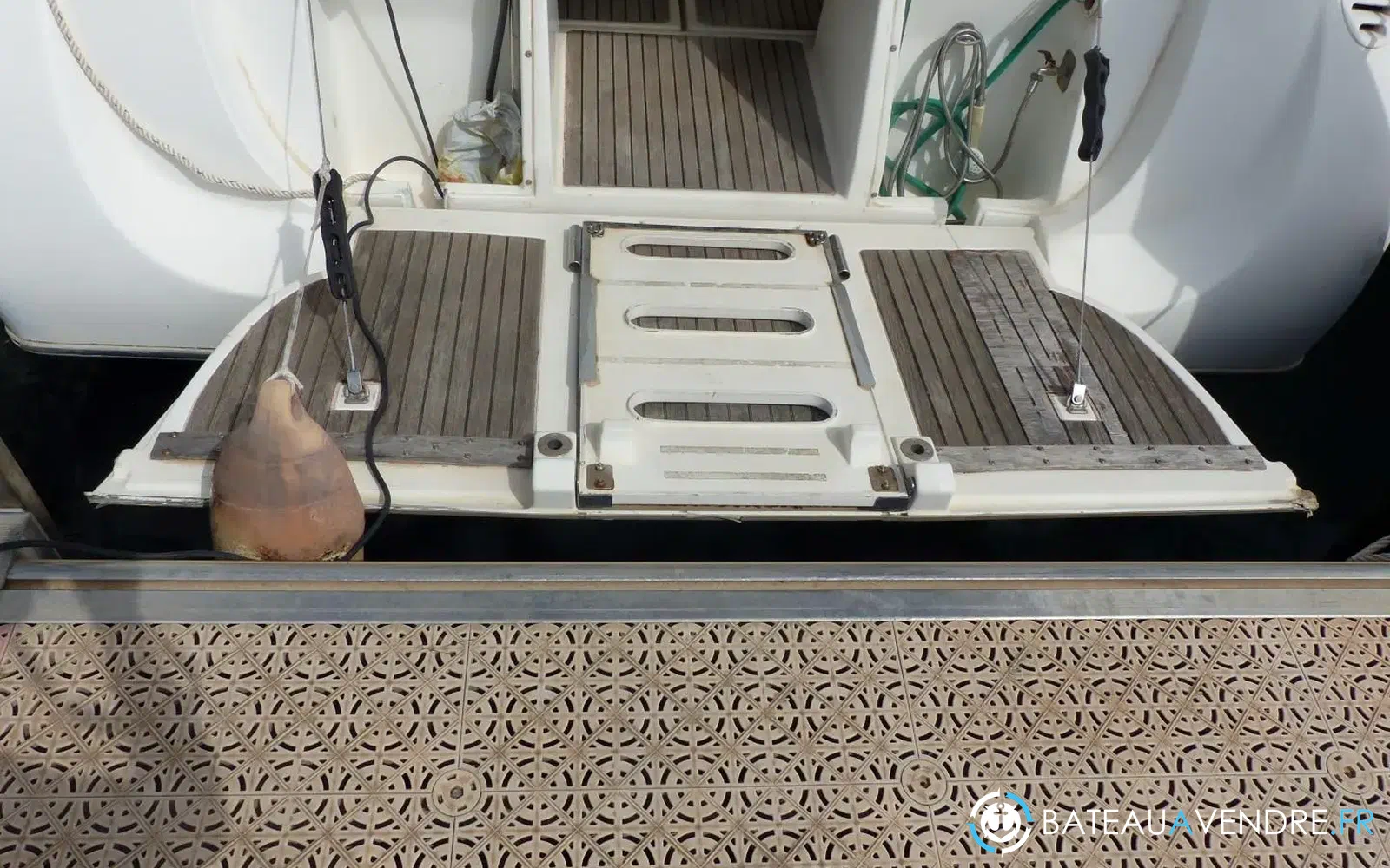 slider 2 Beneteau Flyer F1