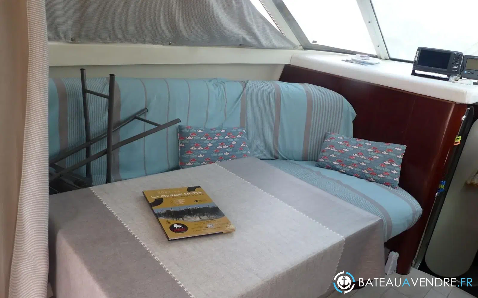slider 4 Beneteau Flyer F1