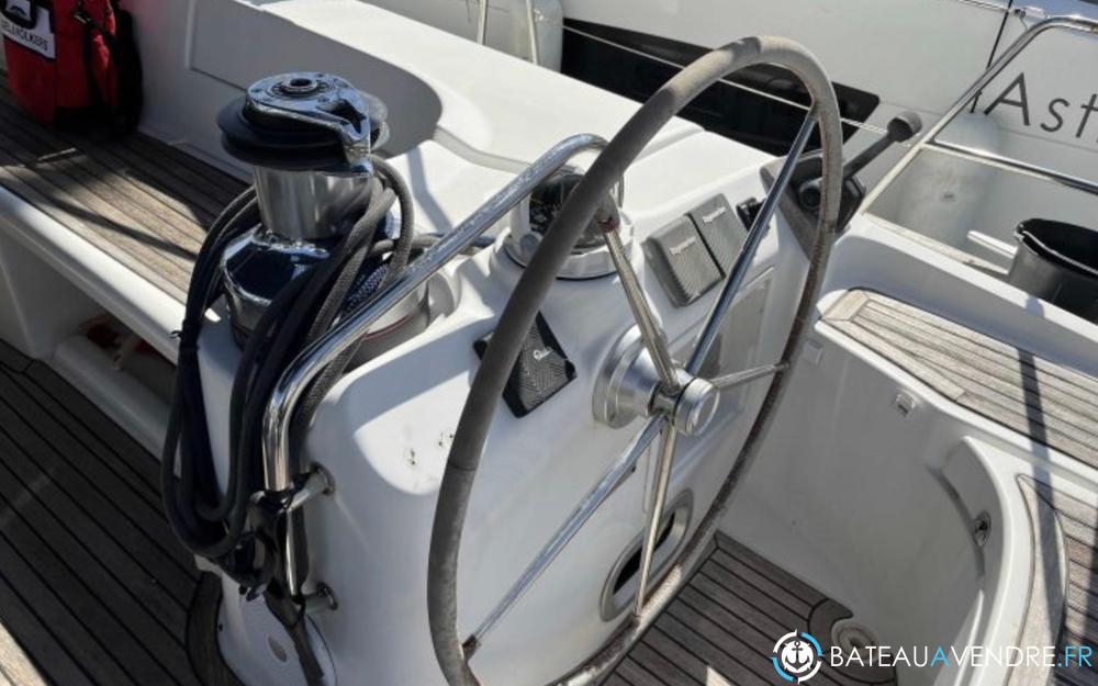 Beneteau Oceanis 523 Clipper photo 4