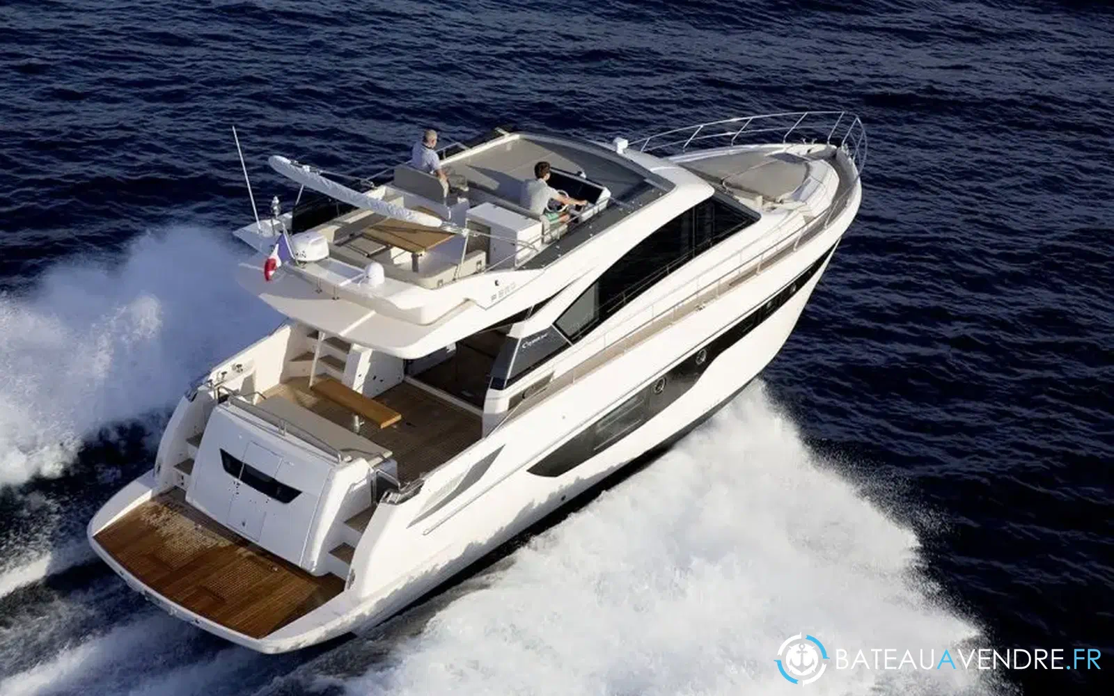 slider 3 Cayman F520