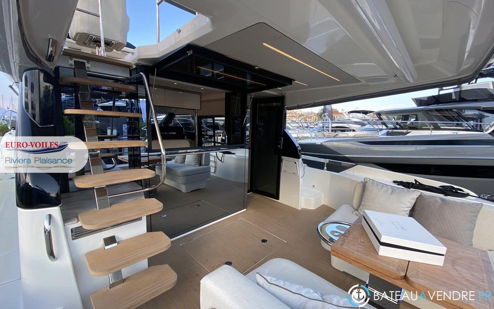 Prestige Yachts F4.9  photo 4