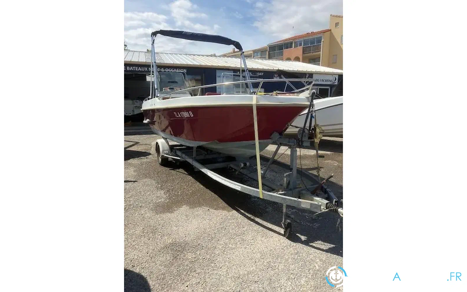 slider 2 Ultramar Ultra 570 Open