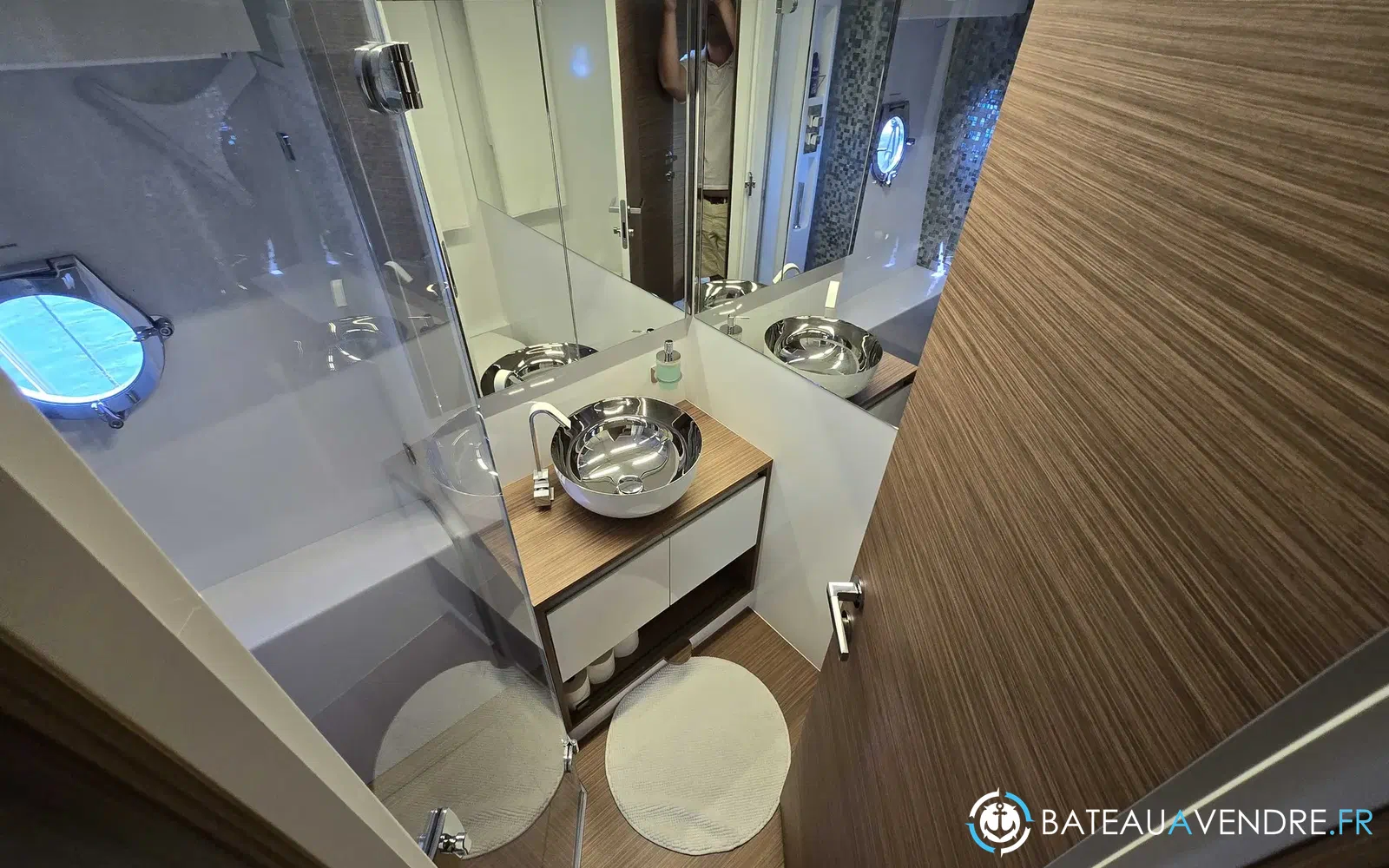 slider 8 Ferretti 450