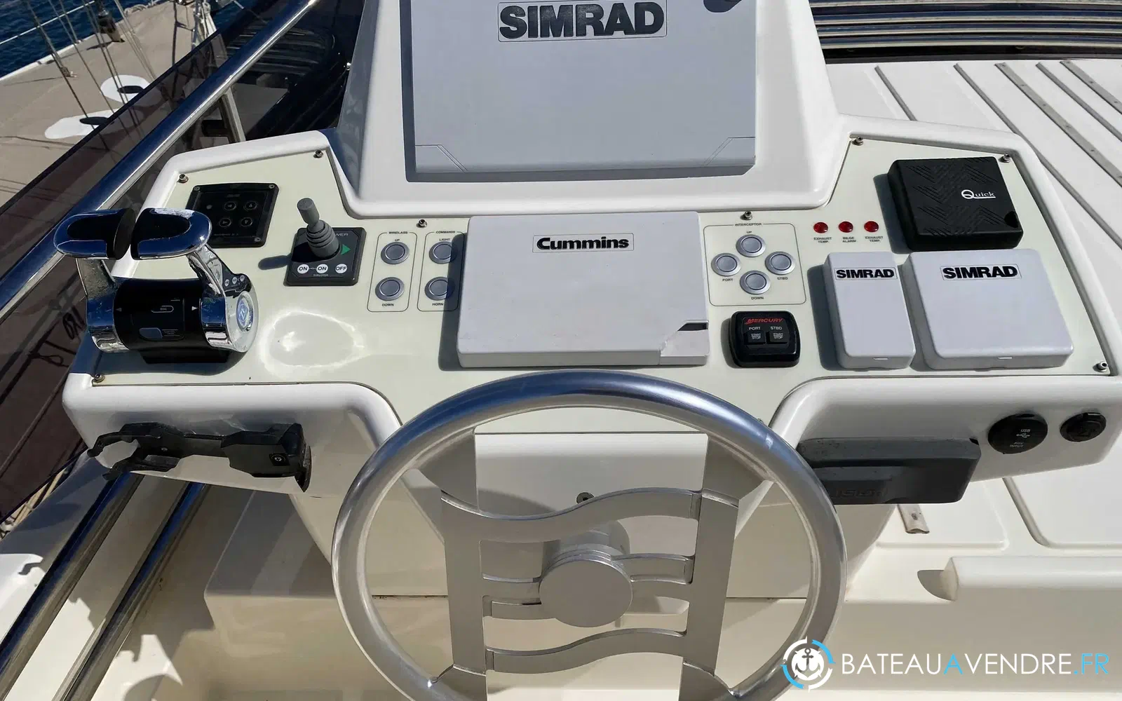 slider 15 Ferretti 550