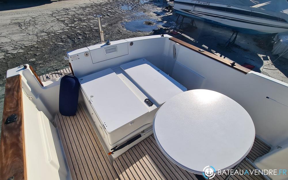 Beneteau Ombrine 700 photo 4