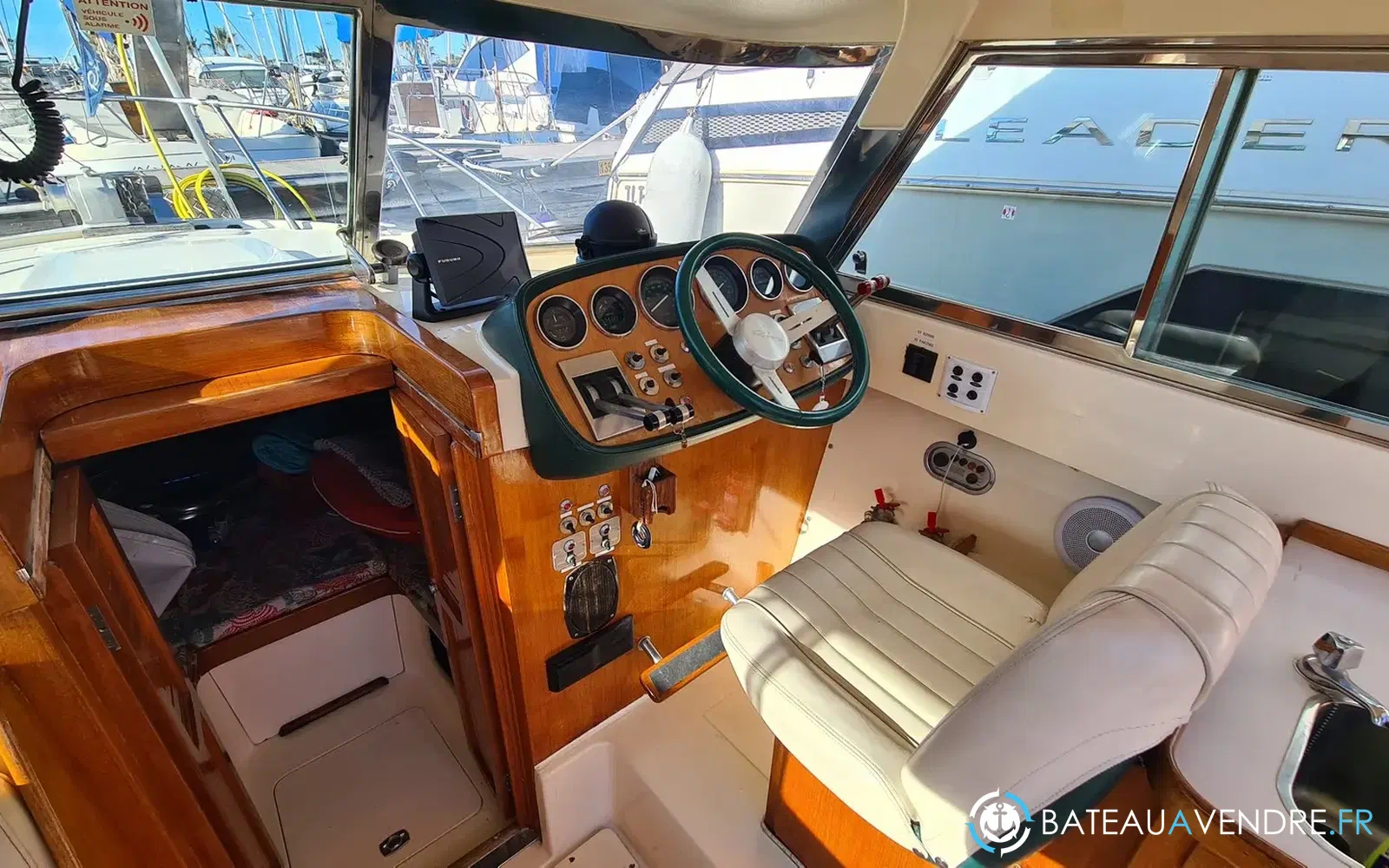 slider 5 Riva Bertram 25 Sport Fisherman