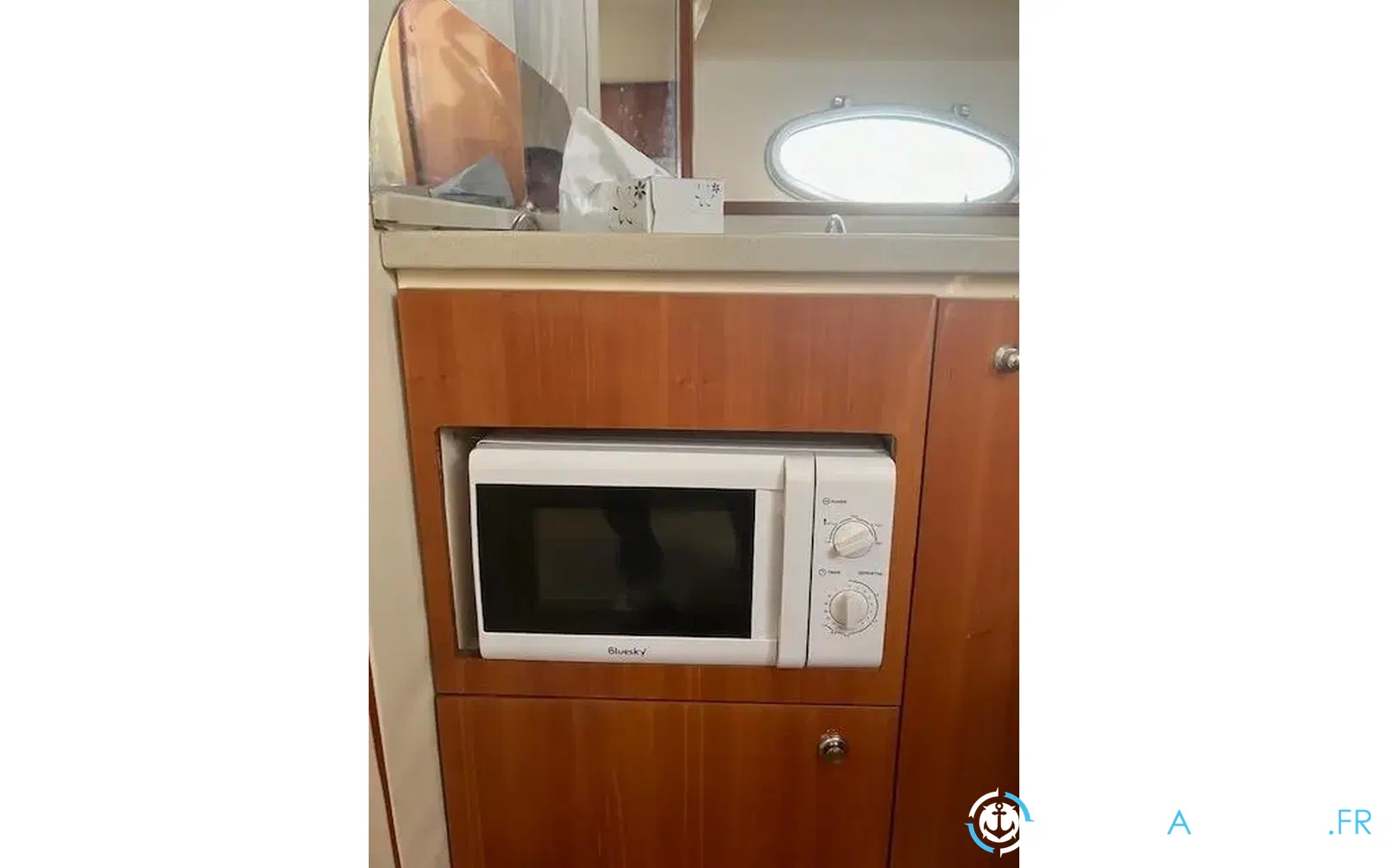 slider 16 Sessa Marine Oyster 40