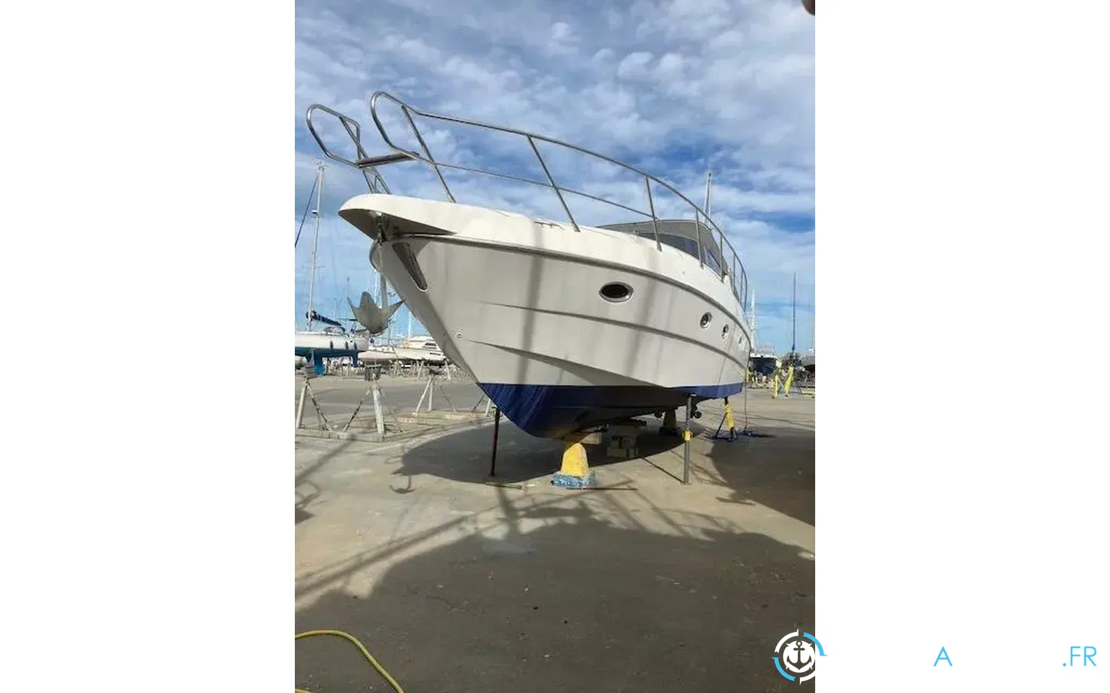 slider 1 Sessa Marine Oyster 40