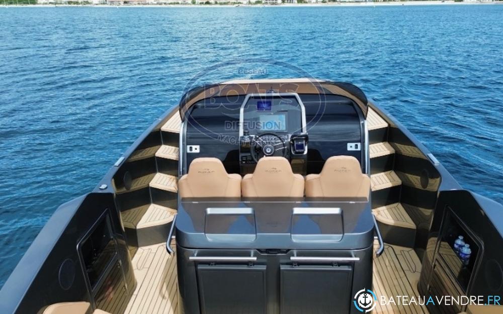 Aurea Yachts 30 Cabin photo 5