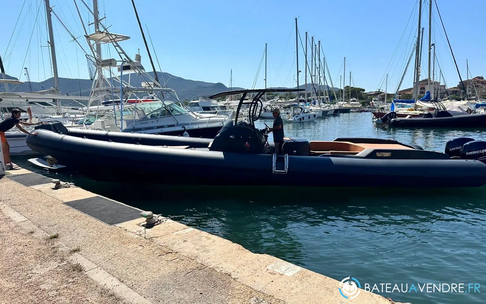 slider 1 Sacs Stratos 12