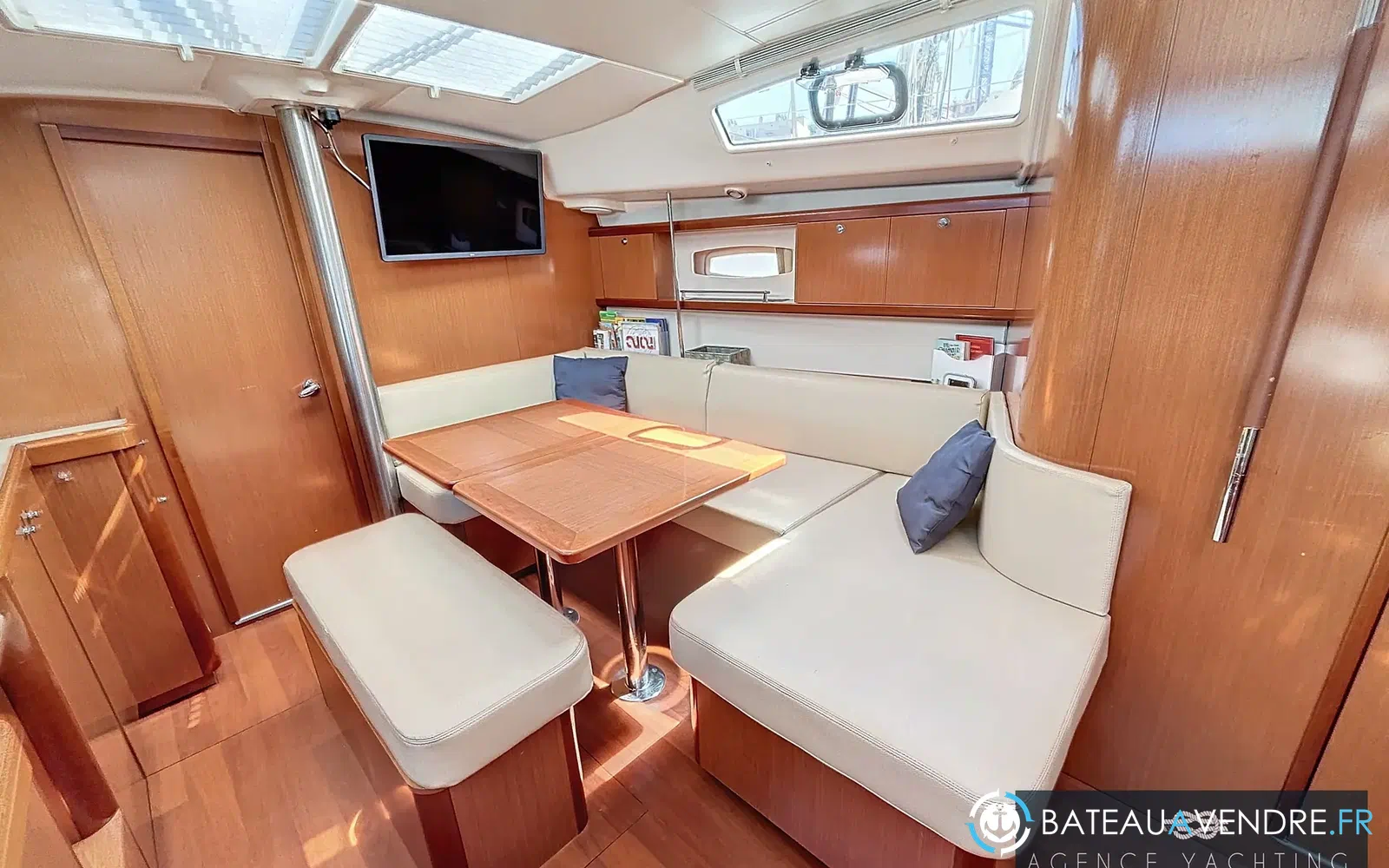 slider 9 Beneteau Oceanis 40