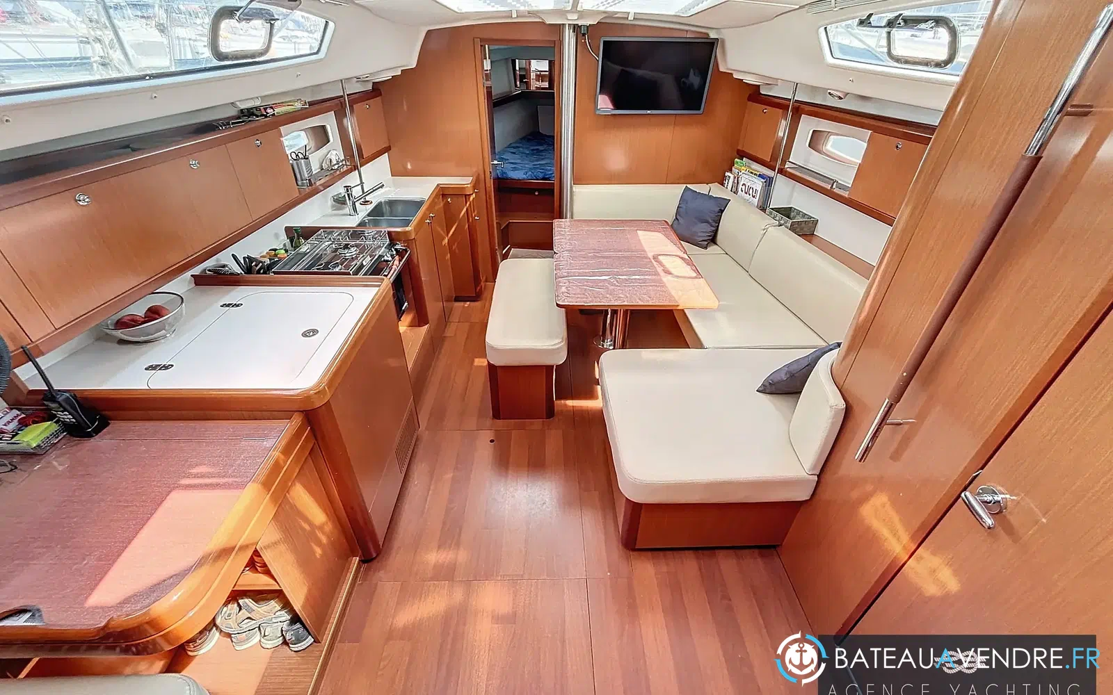 slider 17 Beneteau Oceanis 40