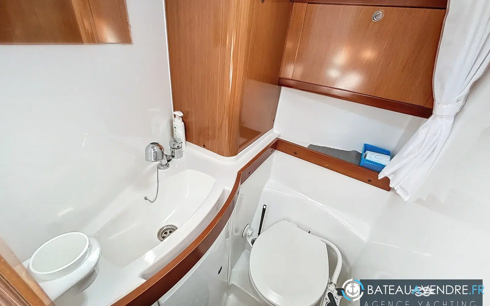 slider 5 Beneteau Oceanis 40