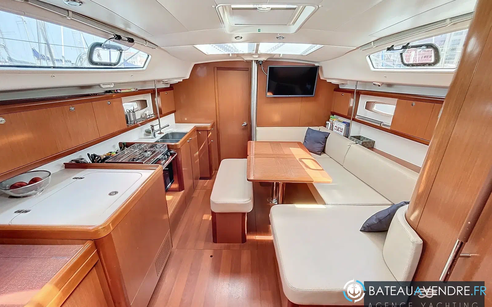 slider 8 Beneteau Oceanis 40
