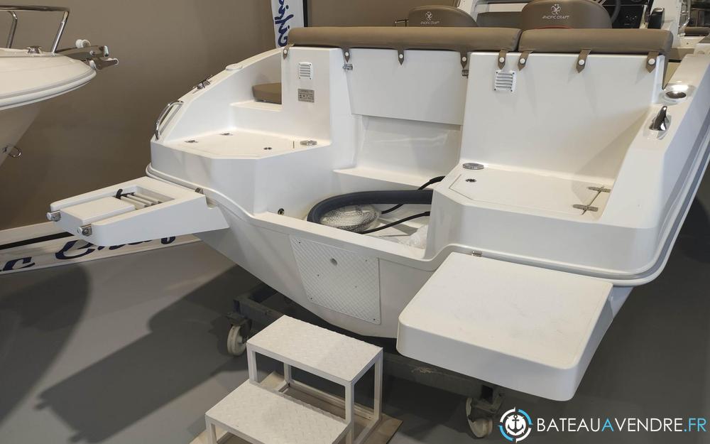 Pacific Craft  630 SC  cuisine / salle de bain photo 5