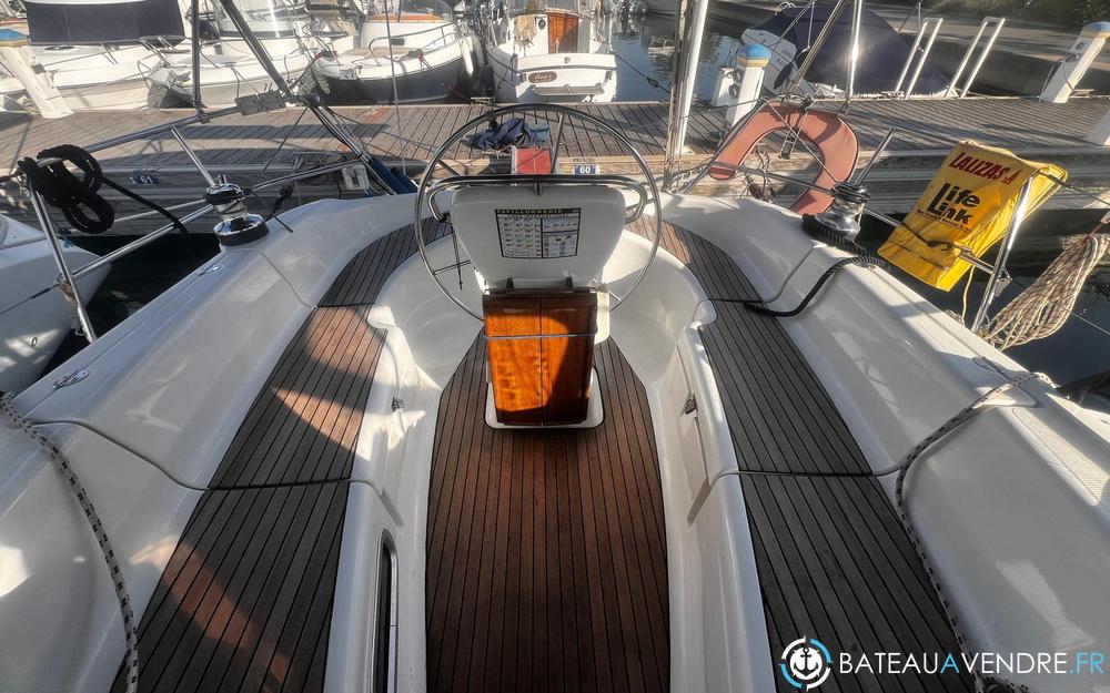 Bavaria 38 electronique / cockpit photo 5