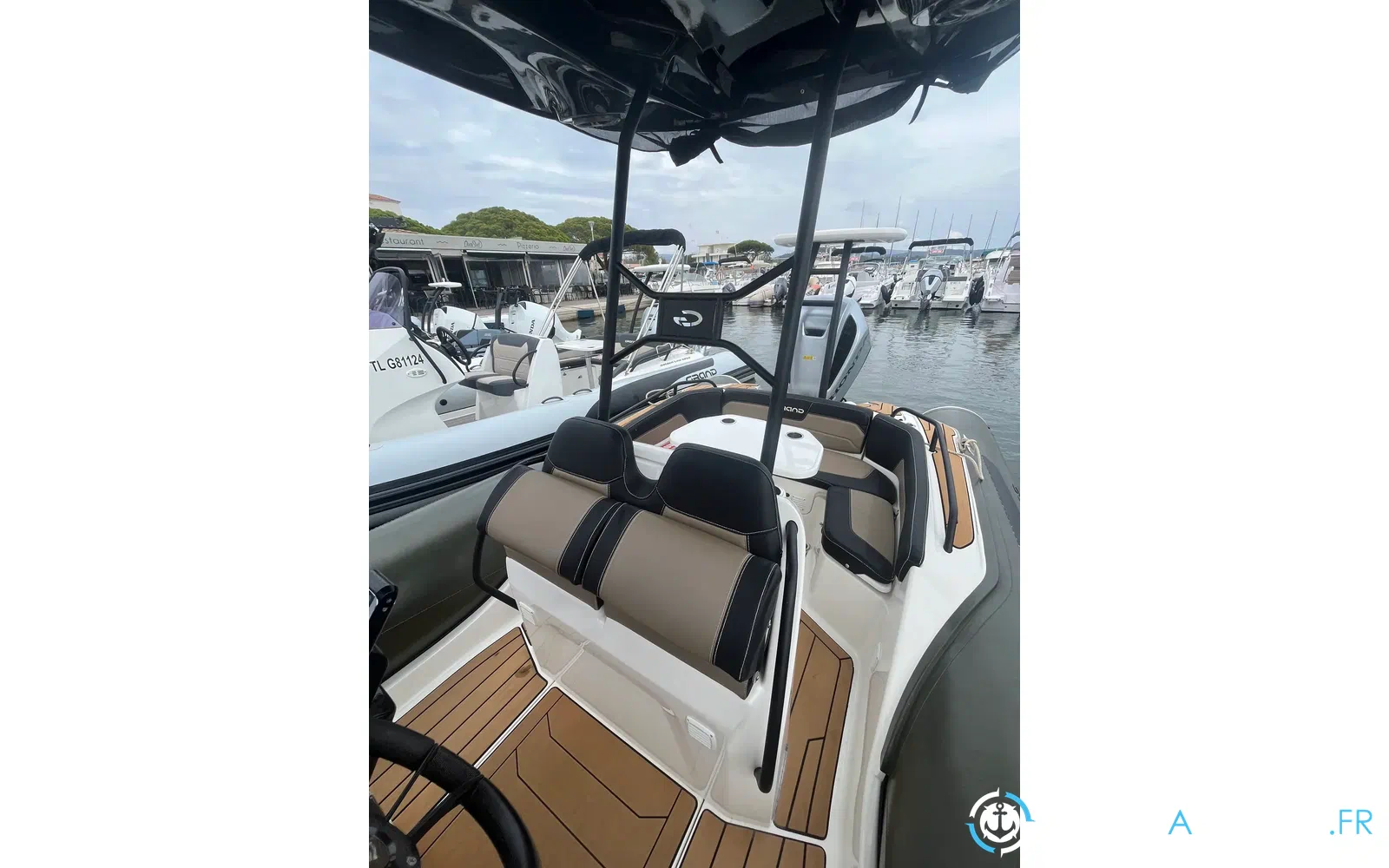 slider 27 Grand Golden Line 680