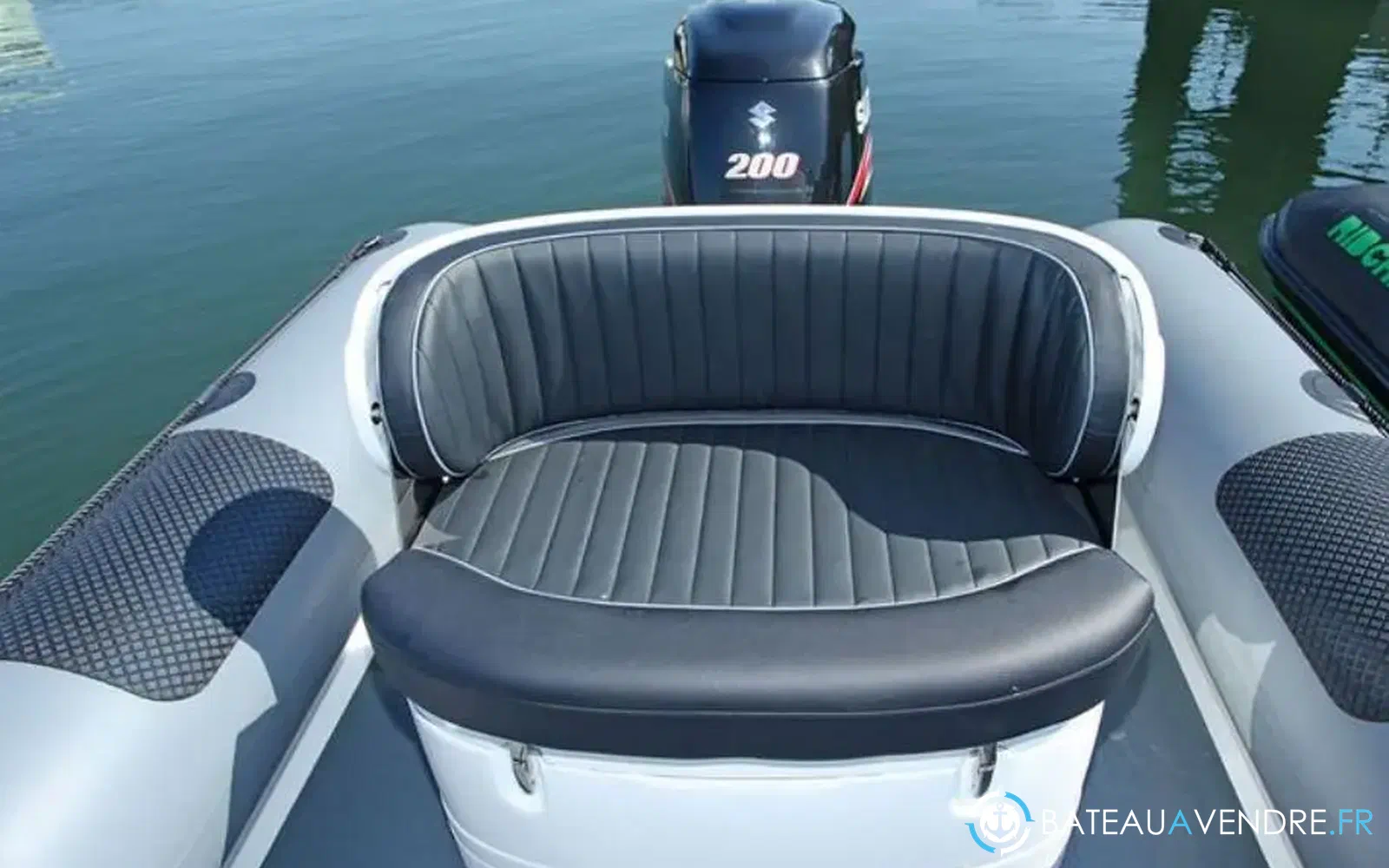 slider 2 Ribcraft 680