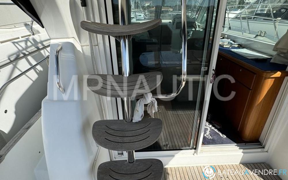 Beneteau Antares 980 photo 3