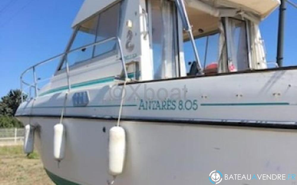 Beneteau Antares 805 photo 2