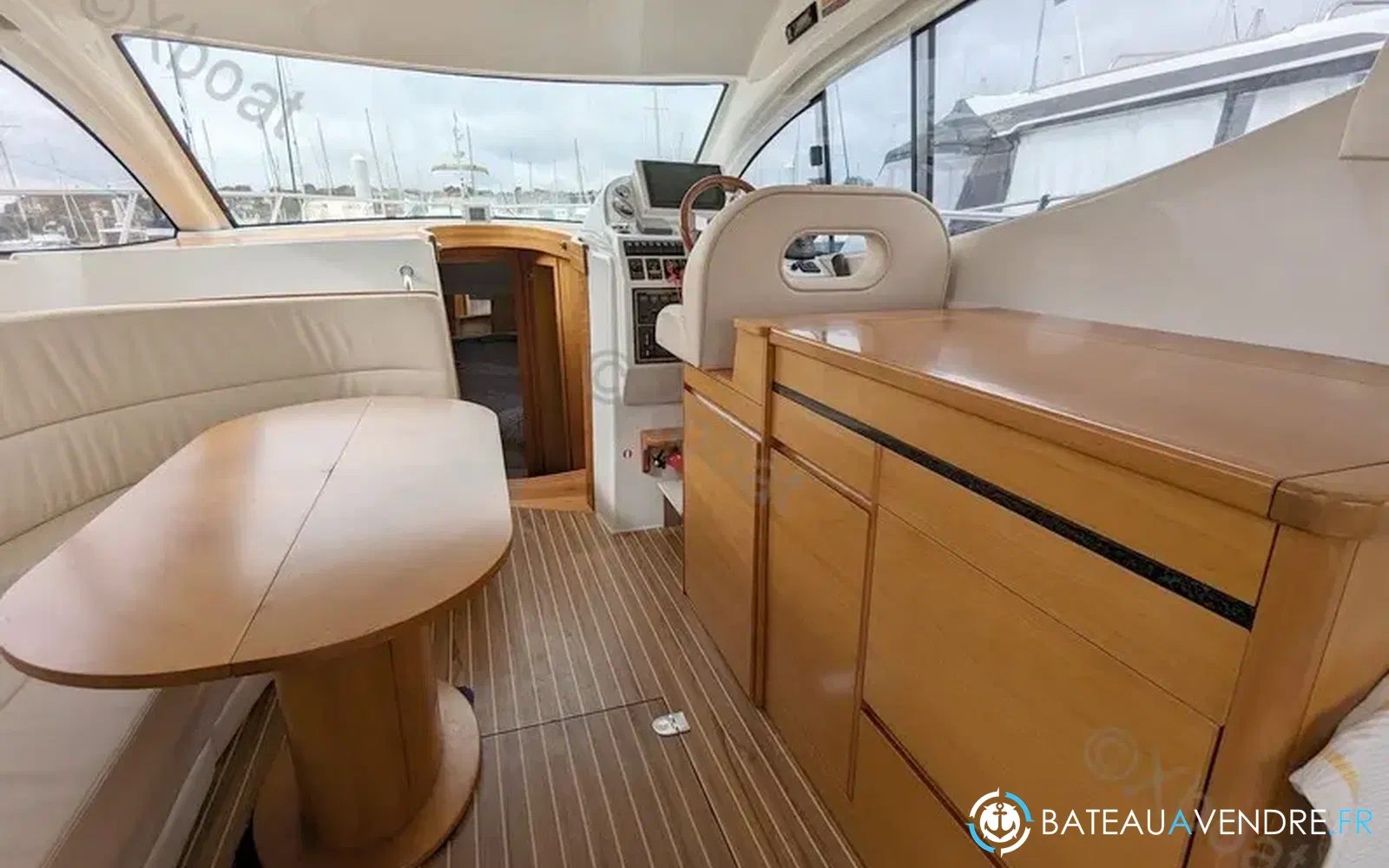 slider 5 ST Boats 34 Cruiser