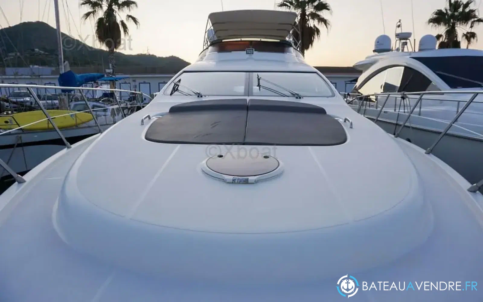 slider 5 Azimut 68