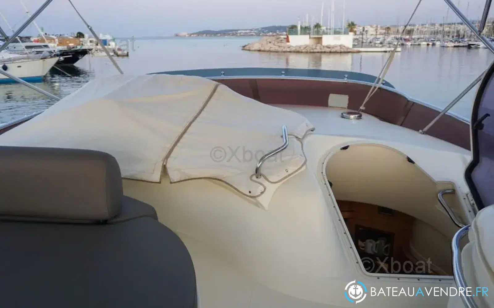 slider 8 Azimut 68