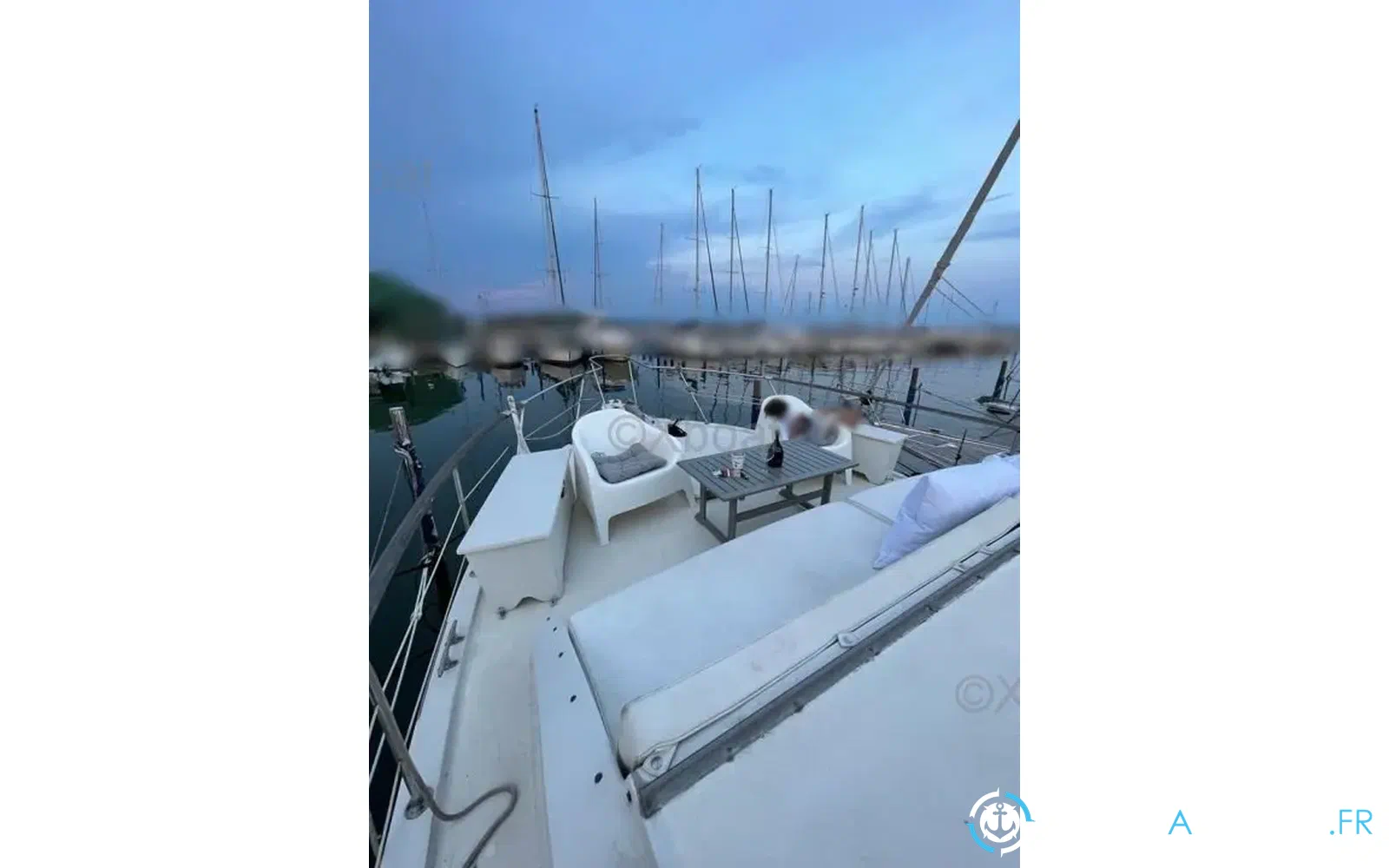 slider 1 Hatteras 43 Motor Yacht