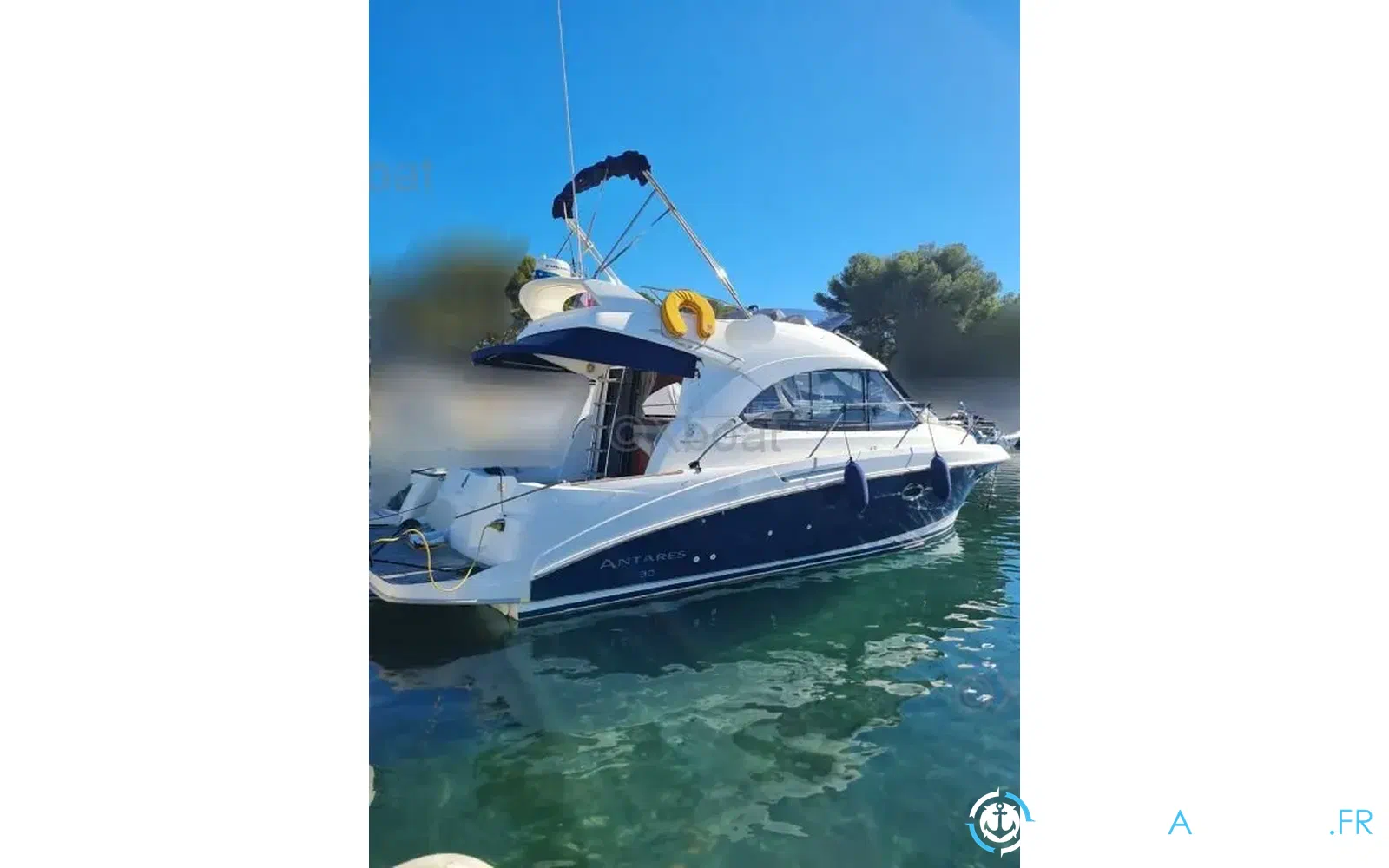 slider 5 Beneteau Antares 30 Fly