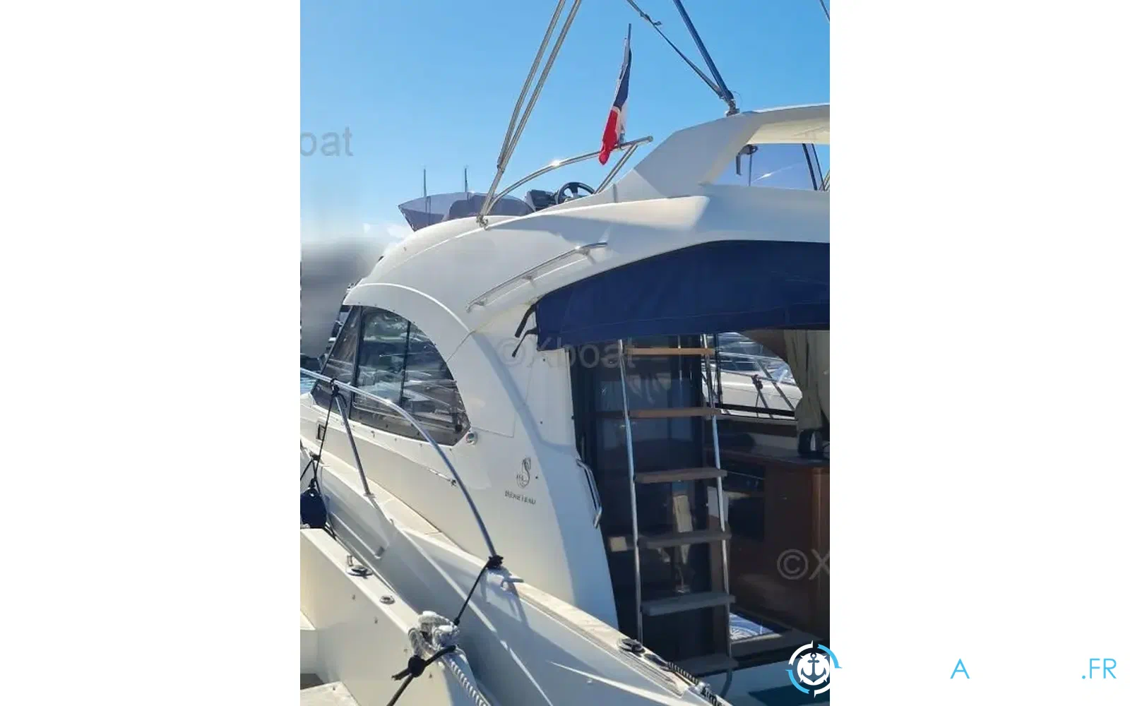 slider 6 Beneteau Antares 30 Fly