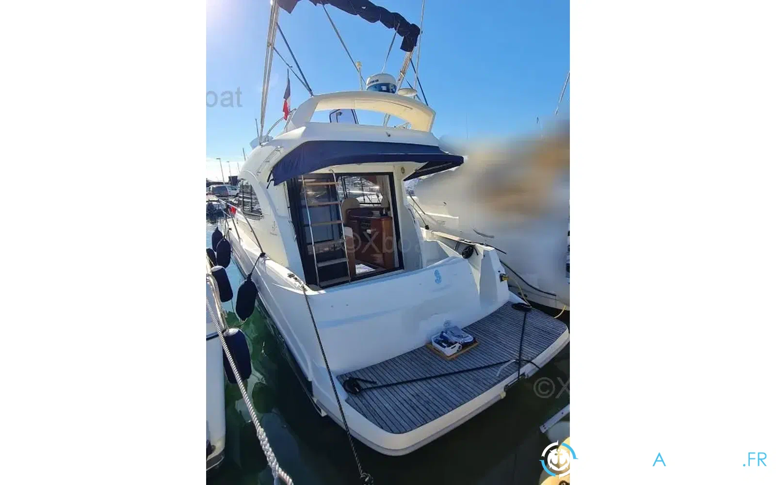 slider 7 Beneteau Antares 30 Fly