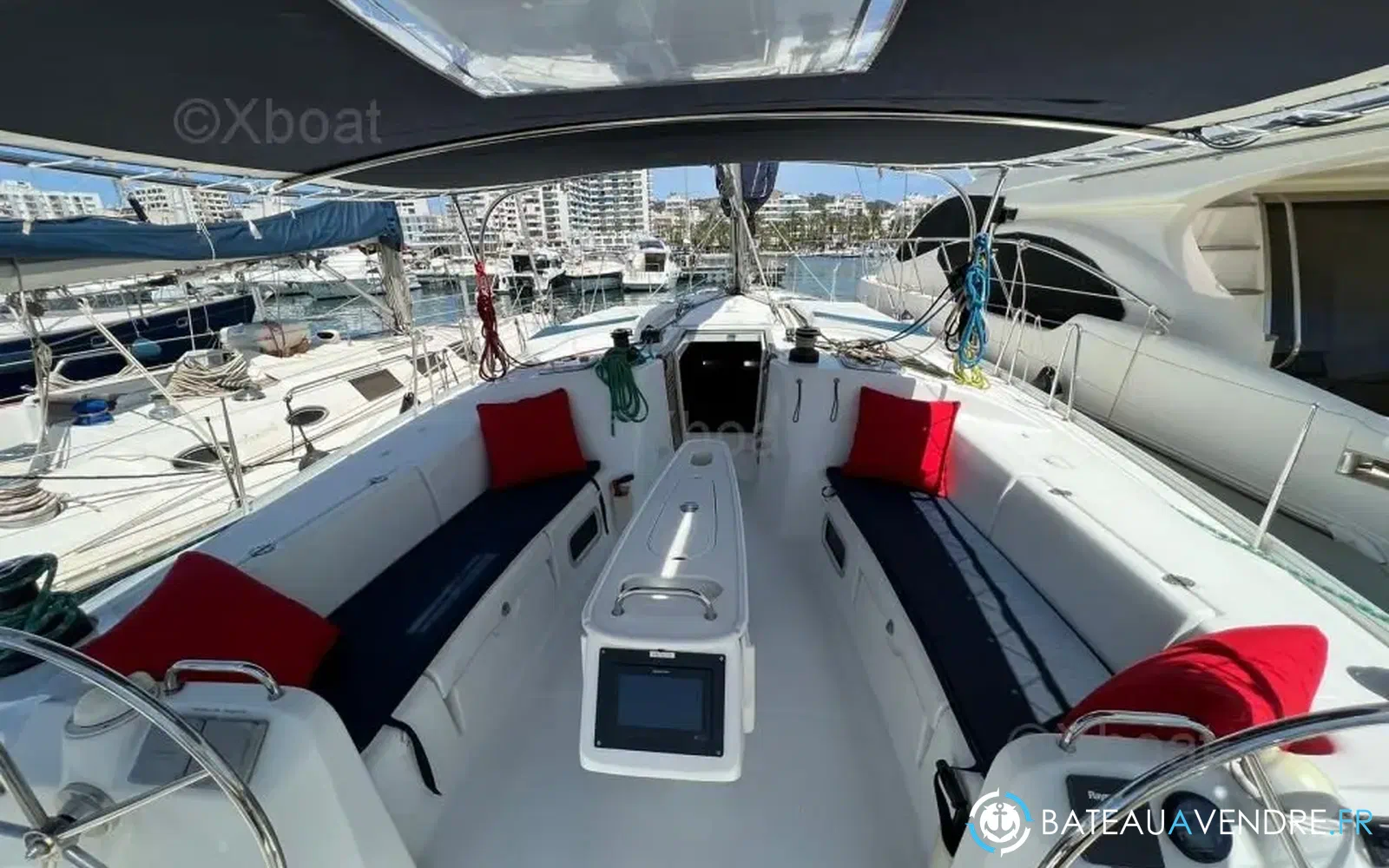 slider 8 Beneteau Cyclades 50.5
