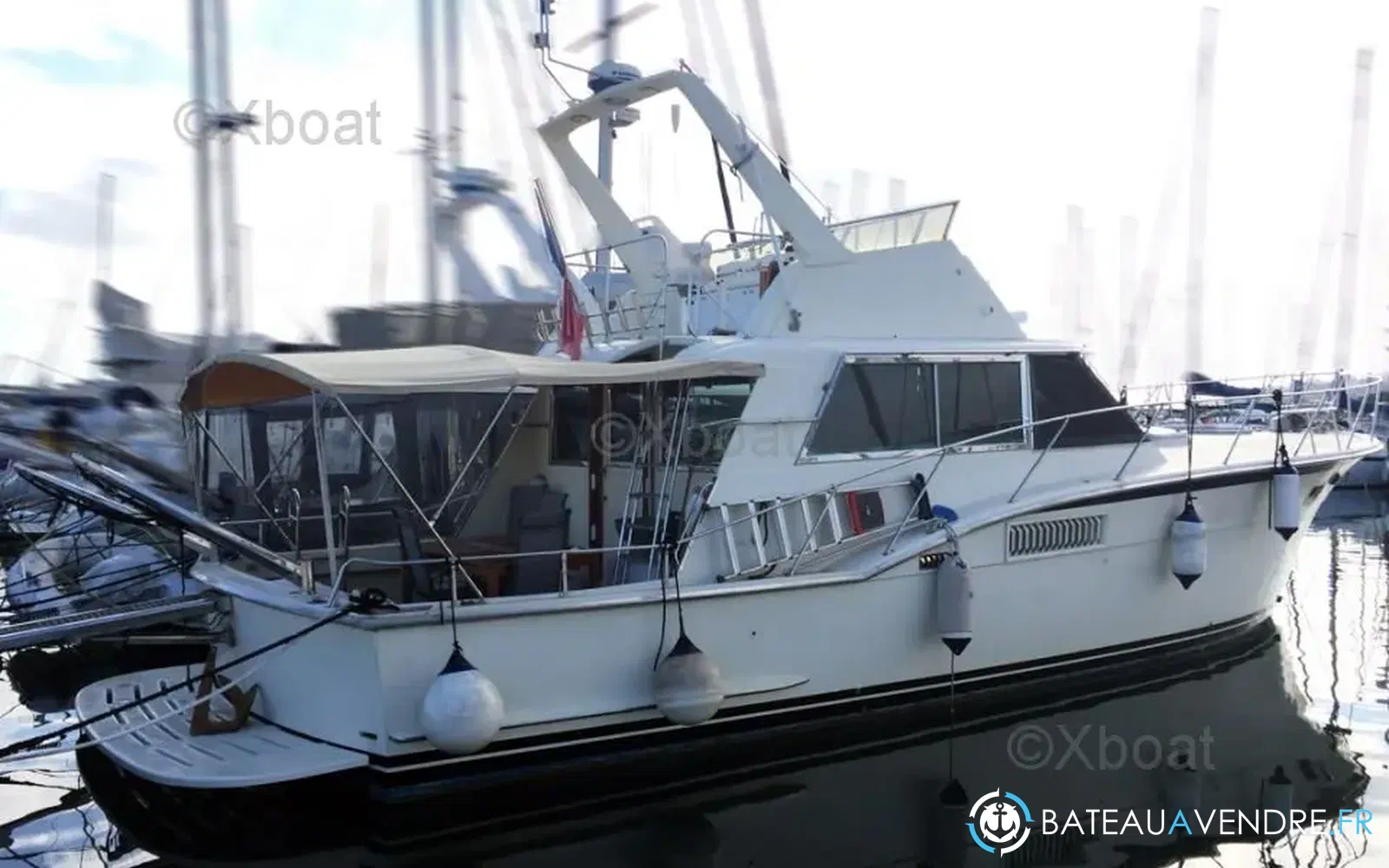 slider 0 Hatteras 46 Convertible