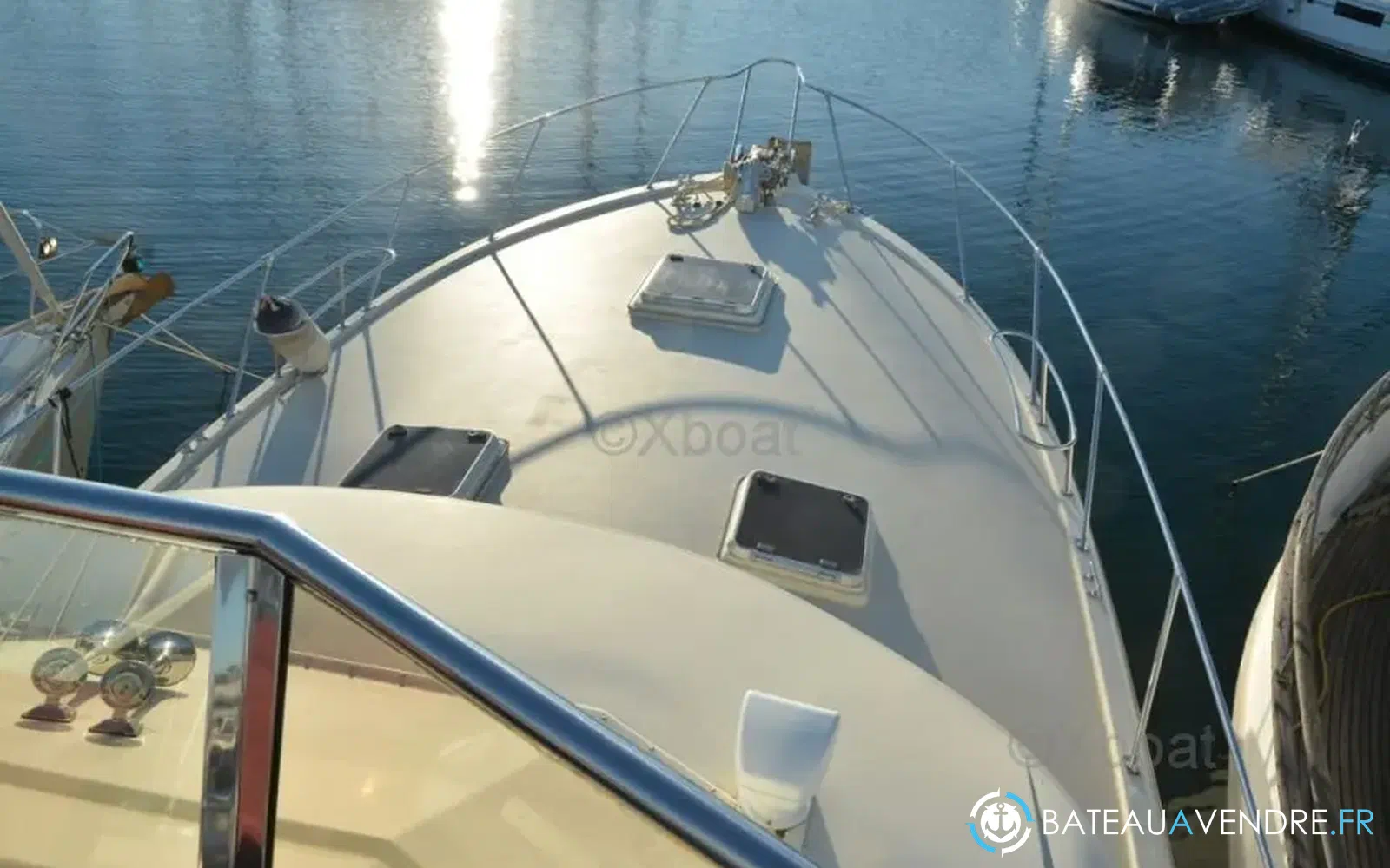 slider 1 Hatteras 46 Convertible